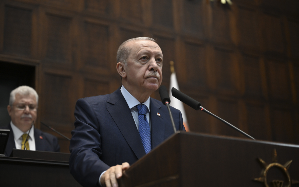 Erdoğan: Yasal çerçeve üzerinde çalışıyoruz, uzatmadan Meclis'e sunacağız