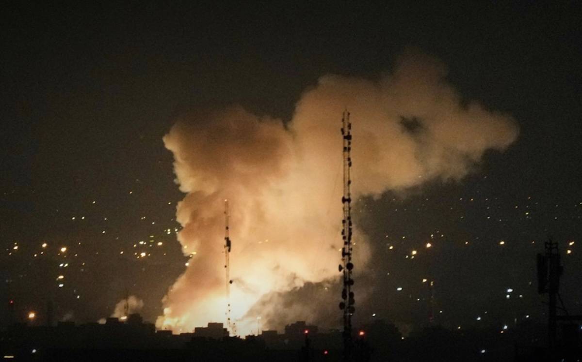 ABD İran'a ikinci gece saldırısını başlattı