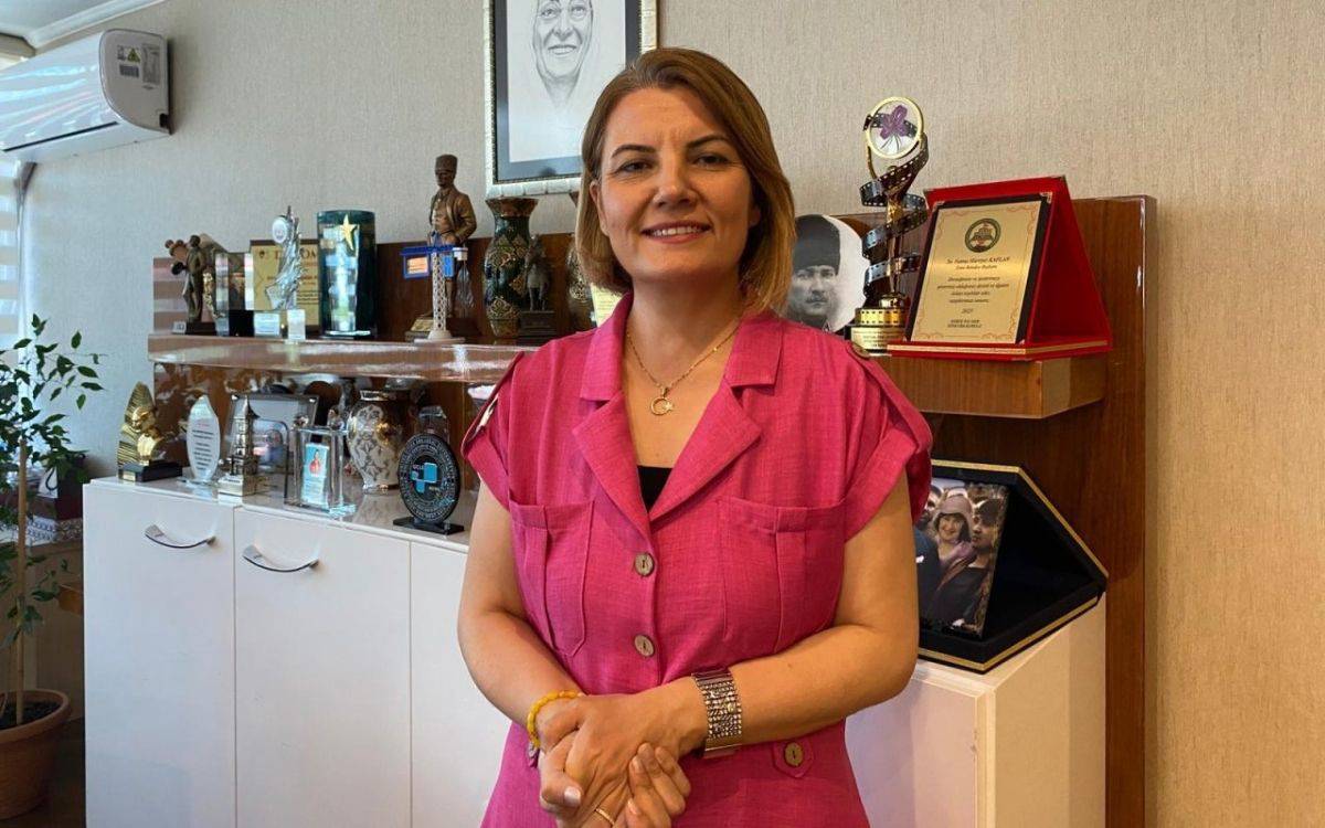 İzmit Belediyesi Başkanı Fatma Kaplan Hürriyet gözaltına alındı
