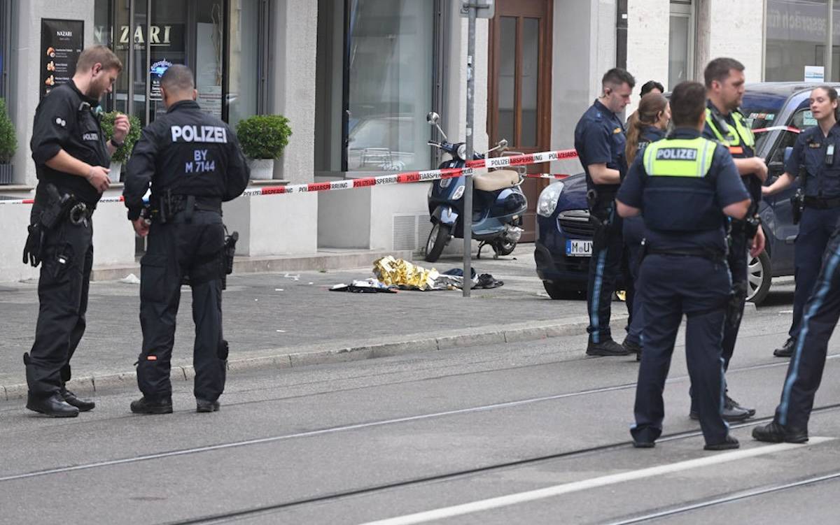Münih: Polis 14 yaşındaki çocuğu oyun tabancası var diye vurdu