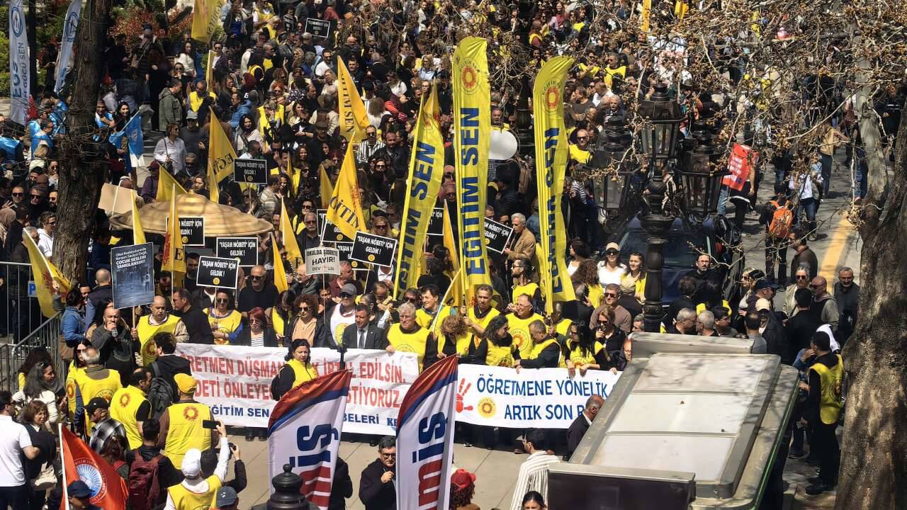 Eğitim Sen’den MEB genelgesine tepki: Eğitim tek tipleştiriliyor
