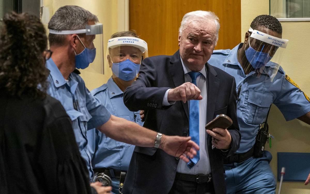 Bosna-Hersek: Mladić cezaevinde öldü; ya öbür suçlular?