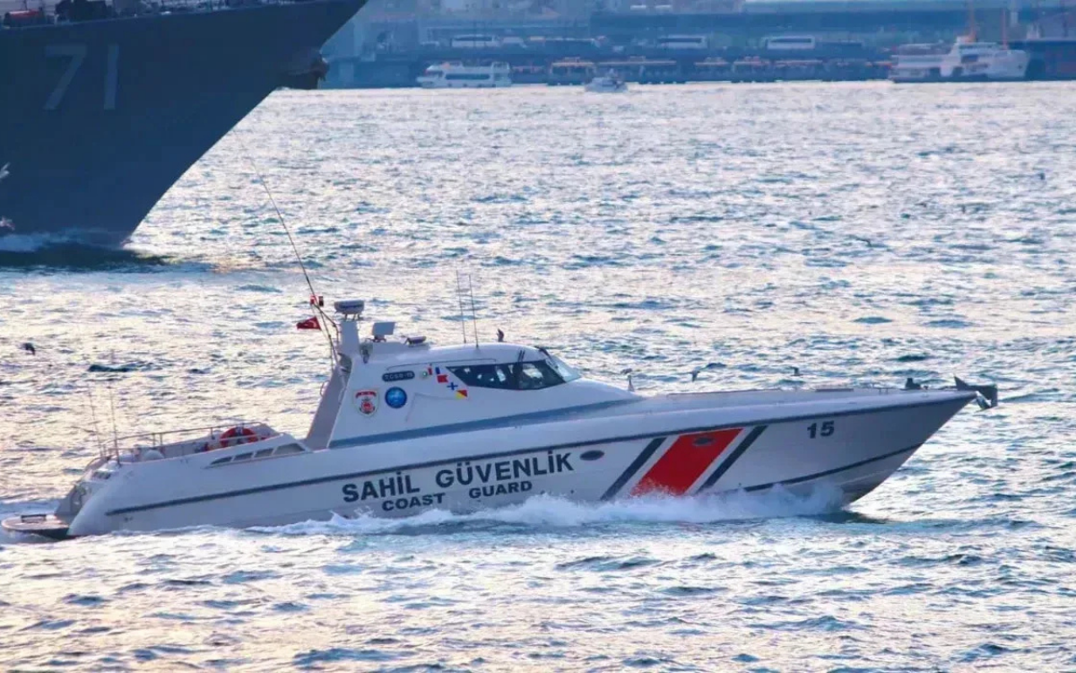 Silivri açıklarında iki gemi çarpıştı: 10 personelle irtibat kurulamıyor