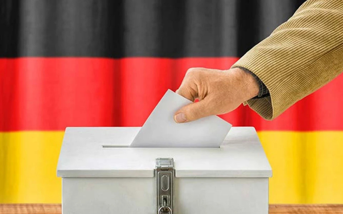 Almanya'da iki eyalette seçim: Berlin'de Linke ile CDU başa baş