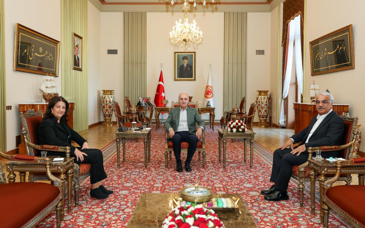 DEM Parti İmralı Heyeti, Yılmaz ve Kurtulmuş ile görüştü