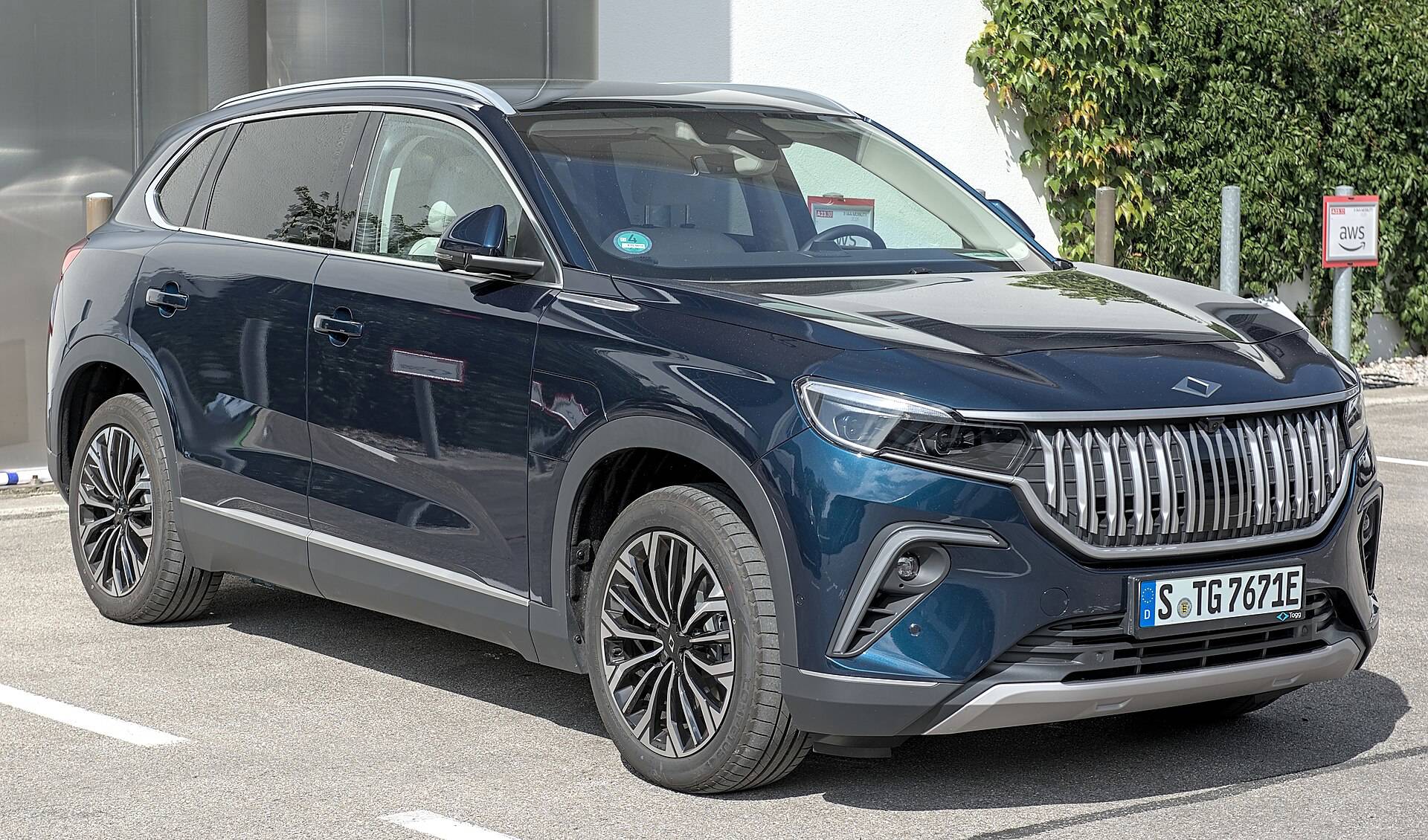 Turkish defense companies ban foreign-made electric vehicles from their facilities