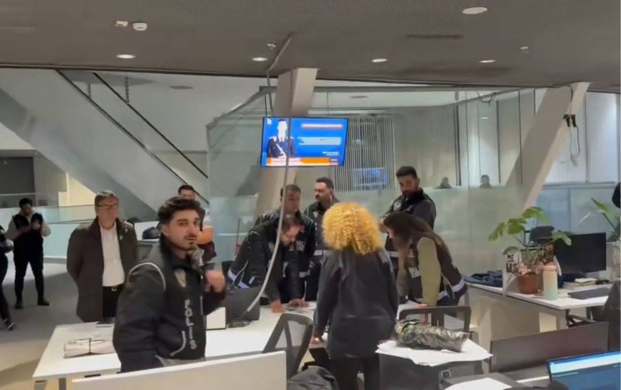 Halk TV’ye kayyım atandı, polis baskınıyla yayın durduruldu