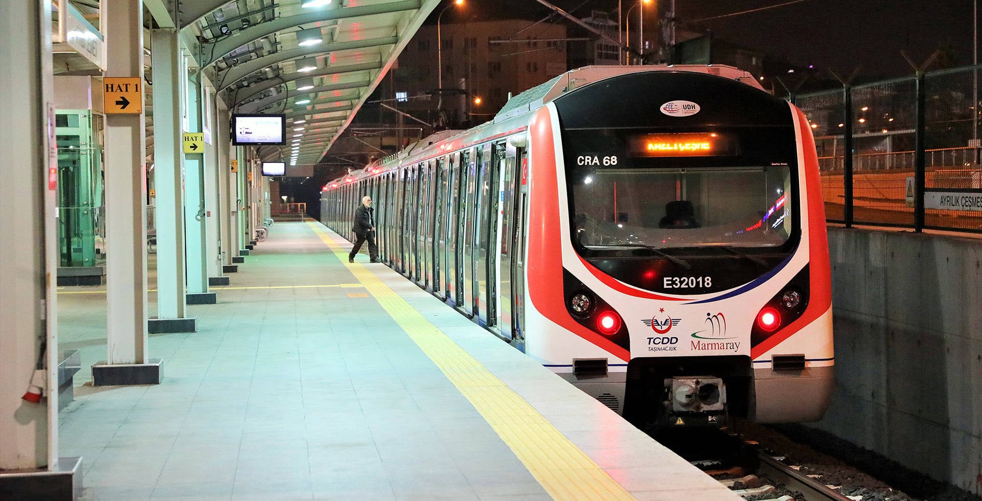Three people attempted suicide on İstanbul commuter rail line in 10 days