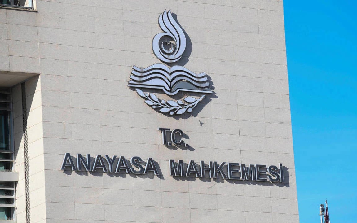 AYM’den 26 siyasi parti hakkında suç duyurusu