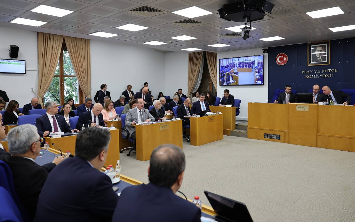 Tasfiye edilen fonlarla ilgili kanun teklifi Plan ve Bütçe Komisyonu'ndan geçti