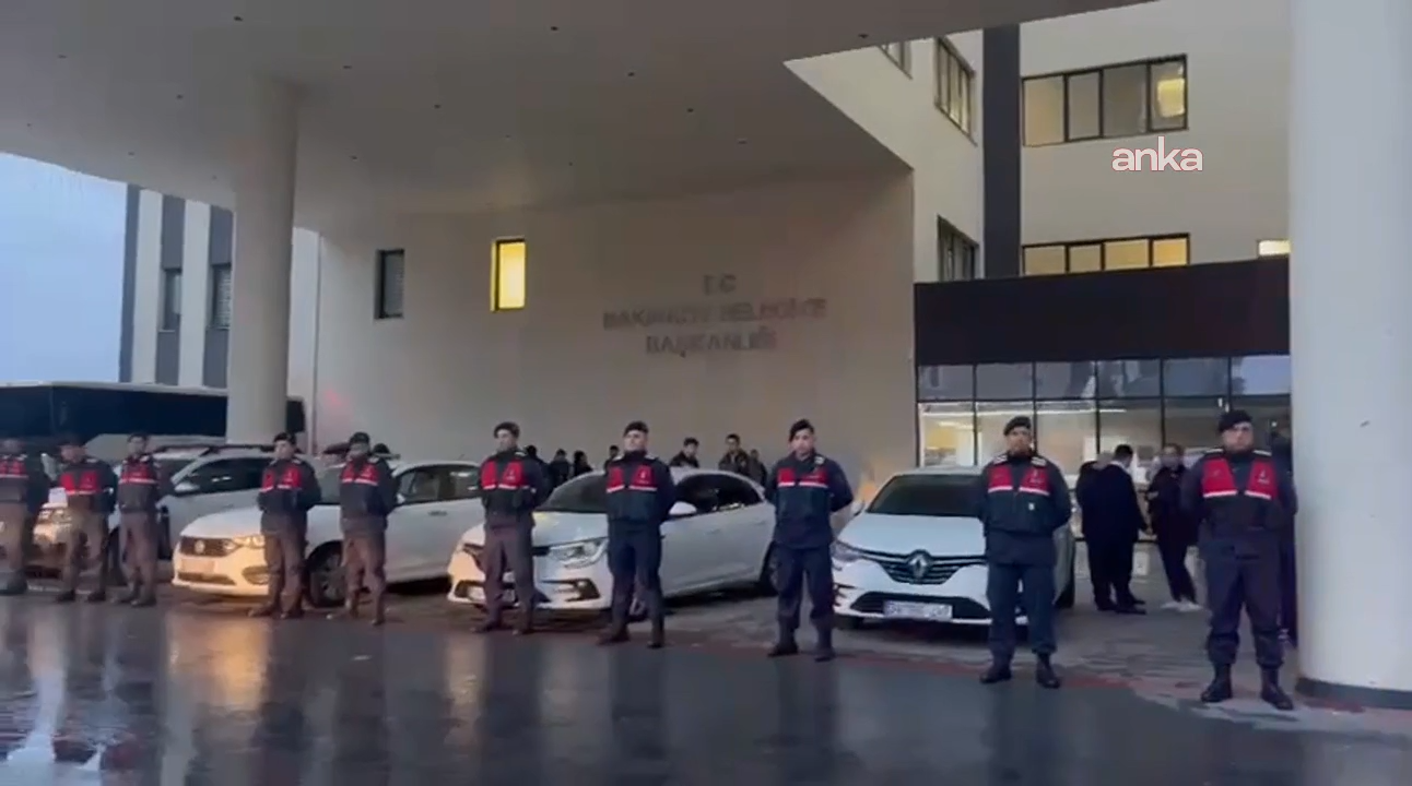 Bakırköy Belediyesi'ne operasyon