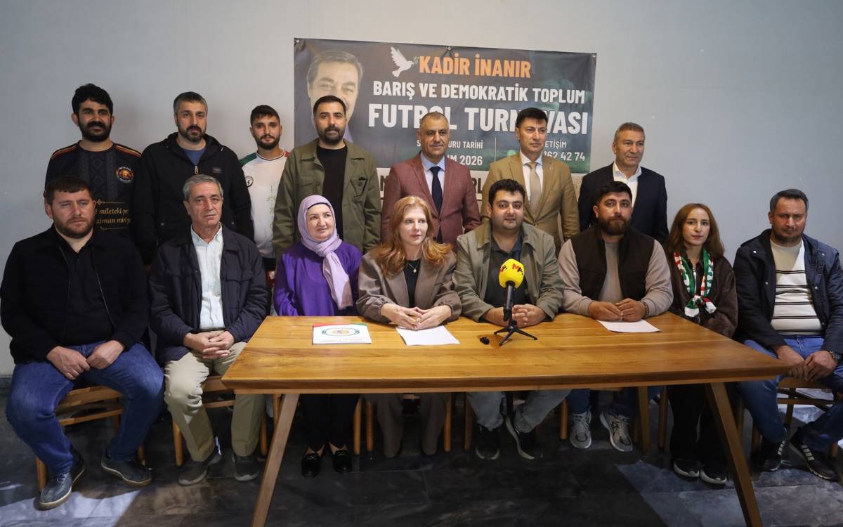Kadir İnanır adına barış ve demokratik toplum futbol turnuvası