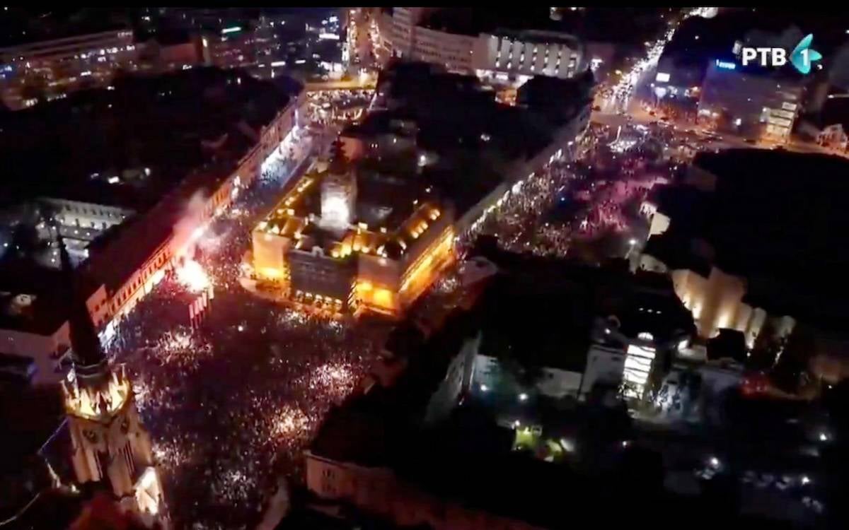 Sırbistan'da itiraf çağı: Kamu televizyonu "Yıllarca halkı yanılttık" dedi