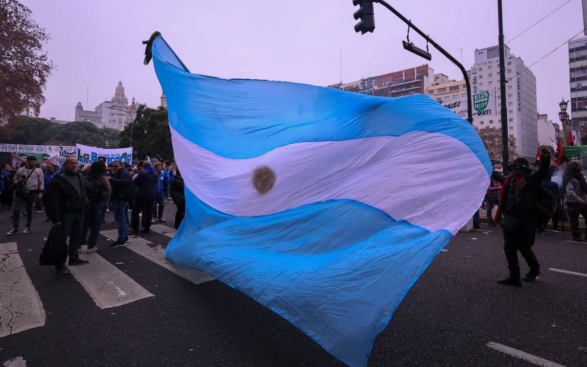Savaş, neo-faşizm, Arjantin