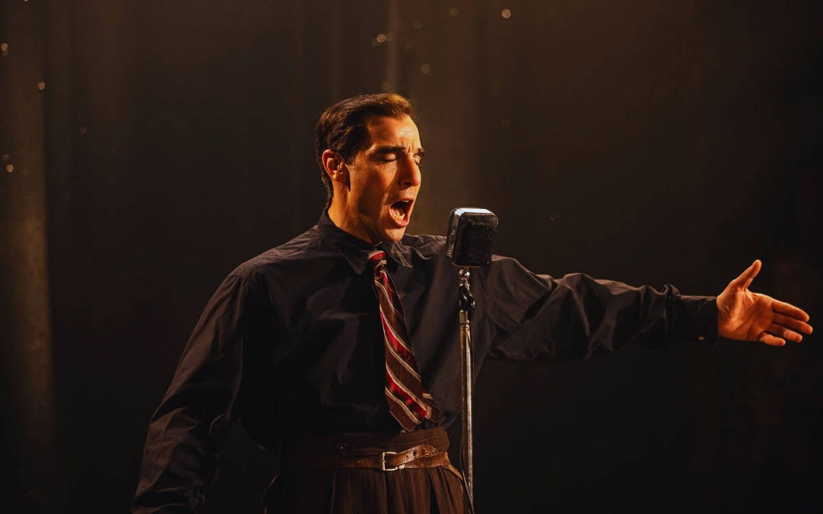 Mösyö Aznavour neyi anlatıyor?