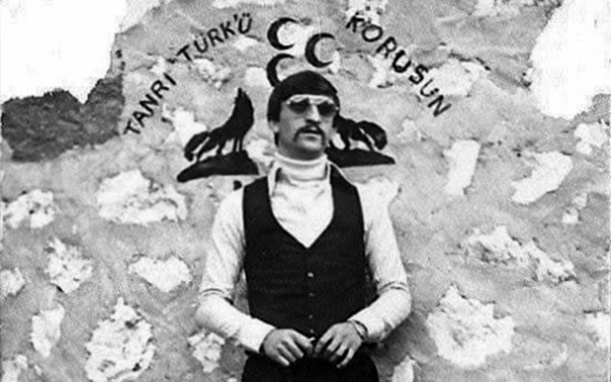 Bir katilin ölüsüyle yüzleşmek