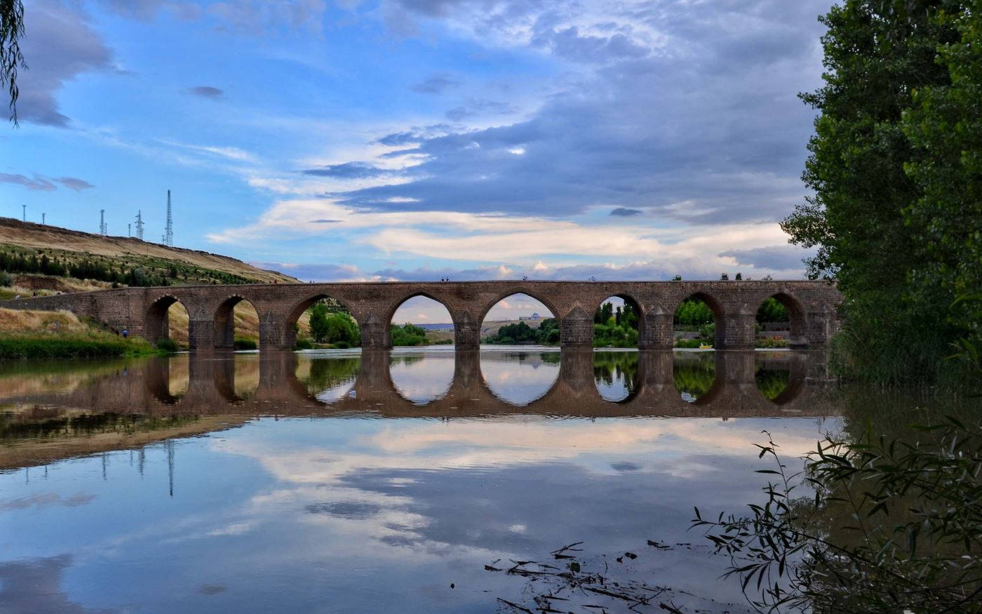 Dicle'nin gözelerine göz dikenler