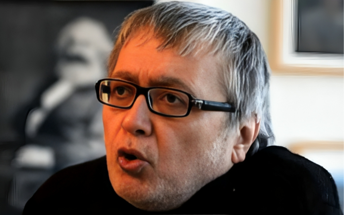 Hikmet Çetinkaya Troya’da…