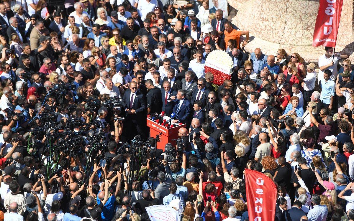 Kardeşin duymadığını kim duyar: CHP’nin doğum günü