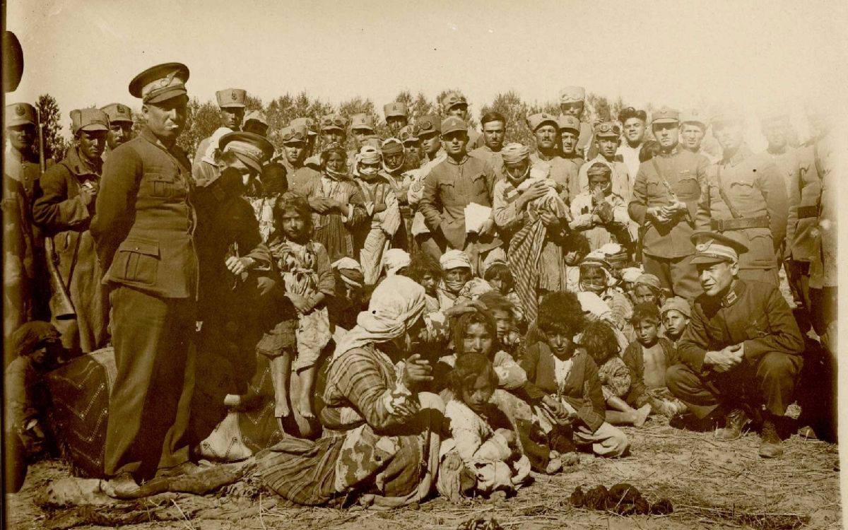 Dersim dört mezar üstünde