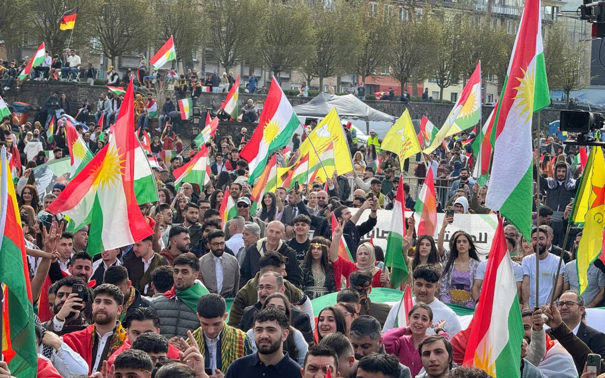 Sürgün olmanın ağır hâli