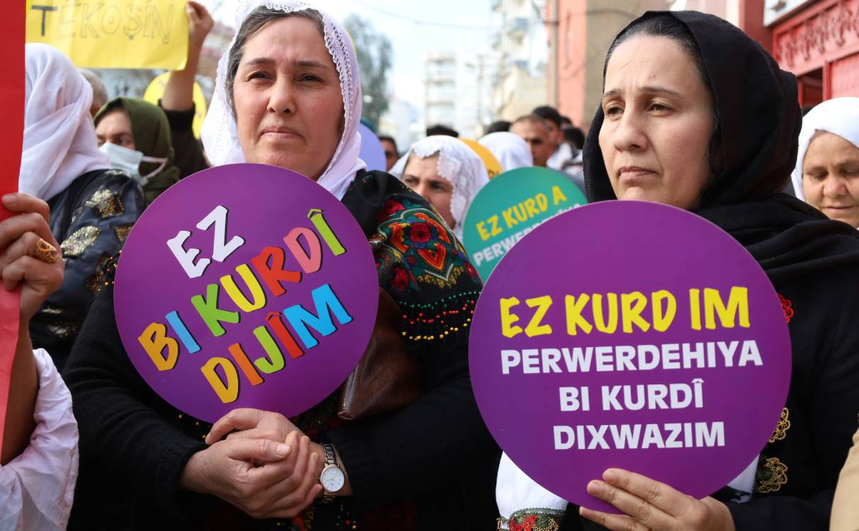 Jiyana bi zimanê dayikê: girîngiya 21ê Sibatê ji bo Kurdan