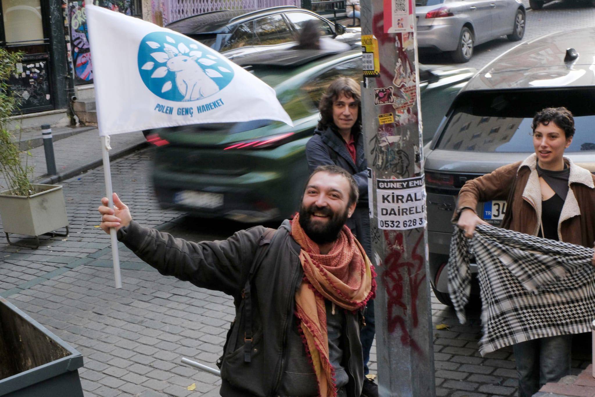 "O eve ilk kez silahla girildi"
