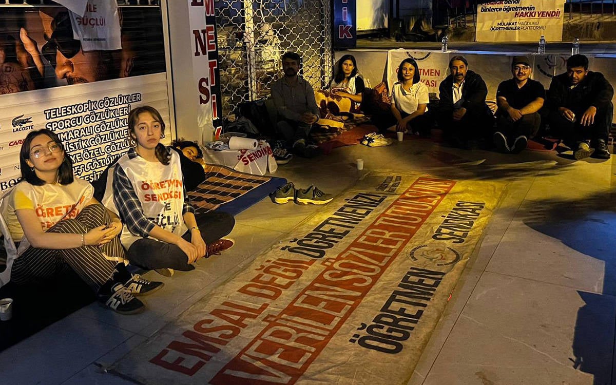Öğretmenlerin talebi: İnsan onuruna yakışır iş