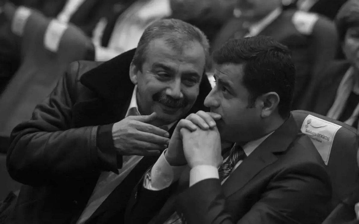 Mizahın siyasal anatomisi: Hakikat nasıl viral olur?