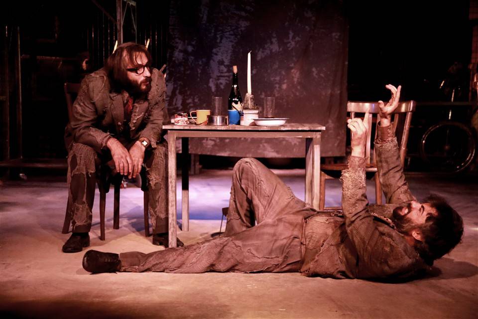 Fotoğraf: "Sığıntılar" tiyatro oyunundan