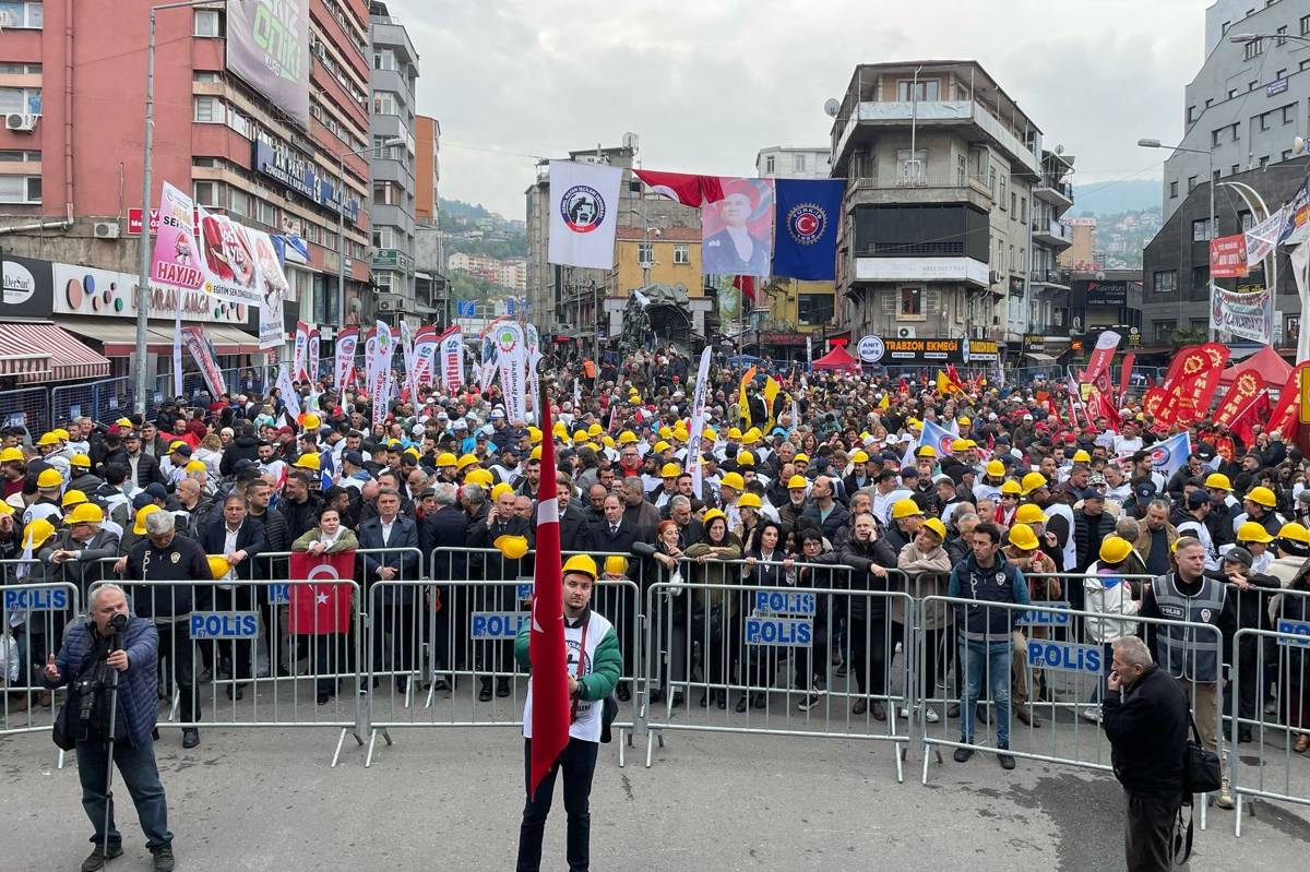 *Zonguldak'ta 1 Mayıs (Fotoğraf: Evrensel)