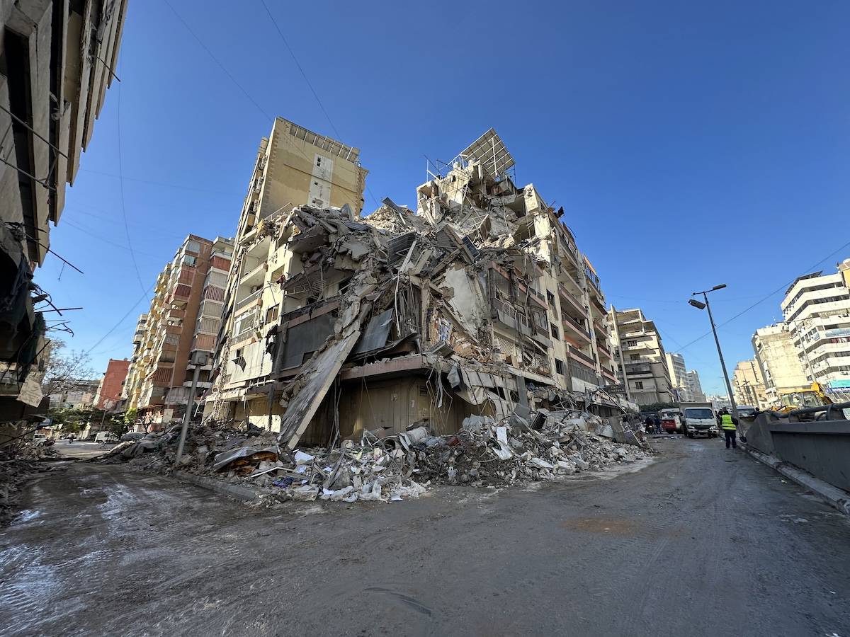 *İsrail ordusunun saldırıları sonrası Beyrut'un Dahiye bölgesi, 5 Mart 2026. (Fotoğraf: AA)