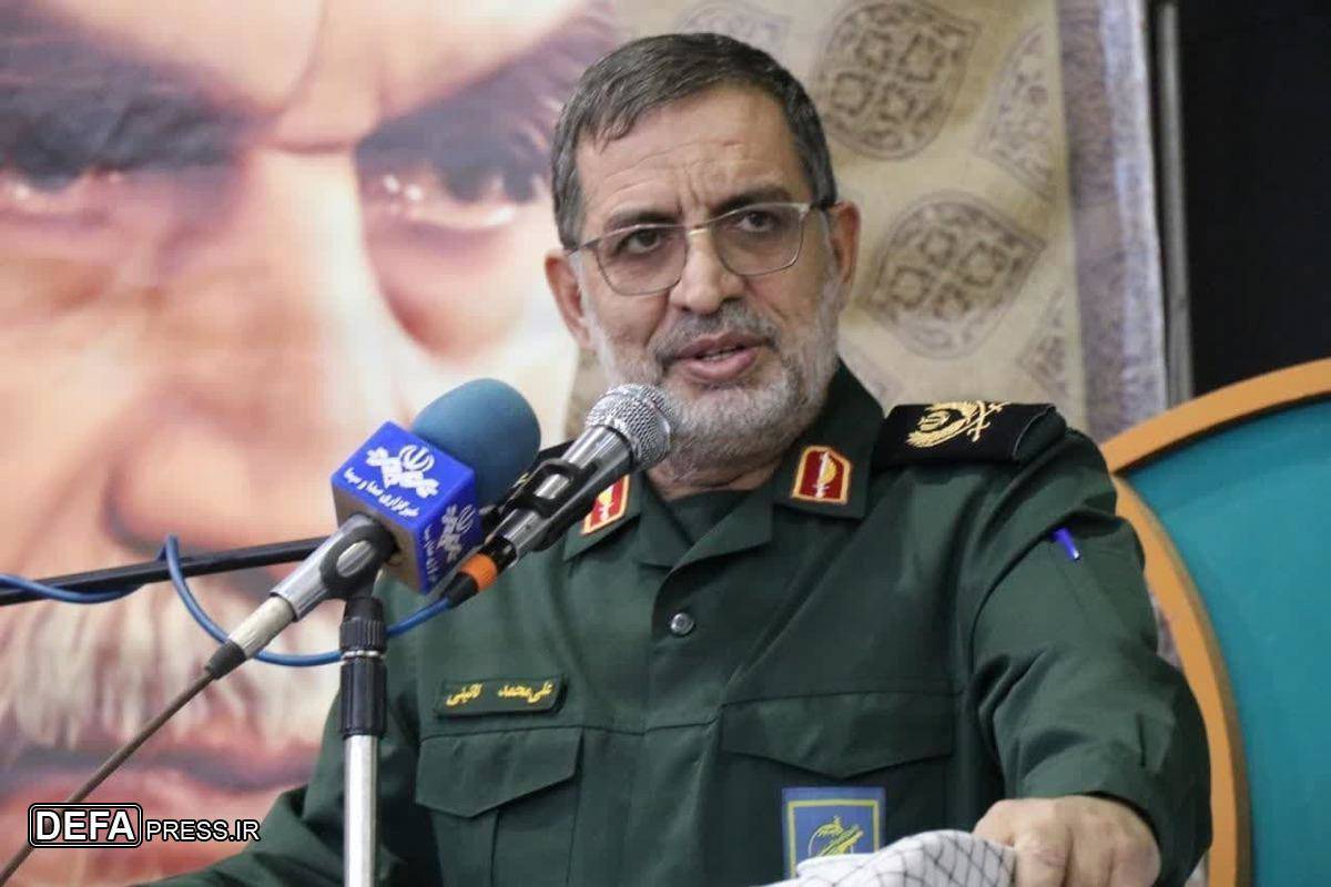*İran Devrim Muhafızları Ordusu Sözcüsü Ali Muhammed Naini (Fotoğraf: defapress.ir)