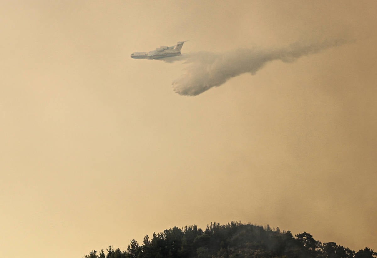 Aerial response to the fire in Bozyazı