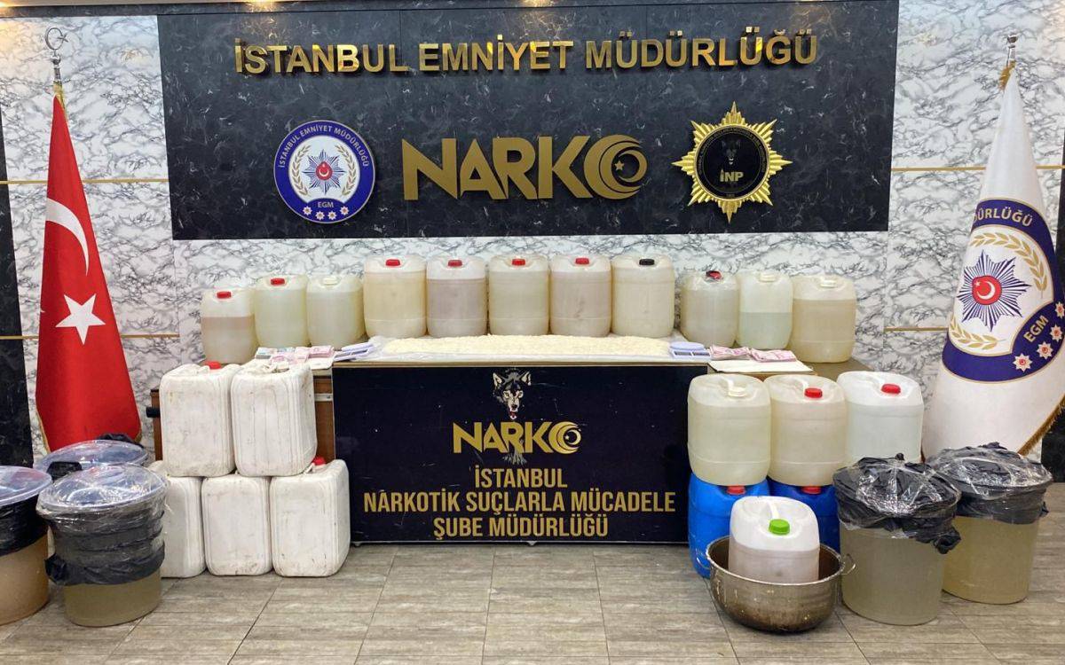 İstanbul police bust 738 kg of methamphetamine