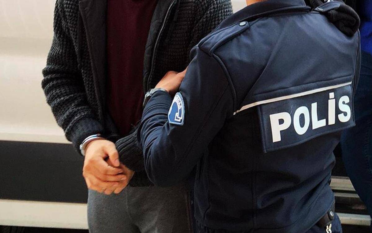 İstanbul, Tekirdağ ve Muş'ta en az beş gözaltı