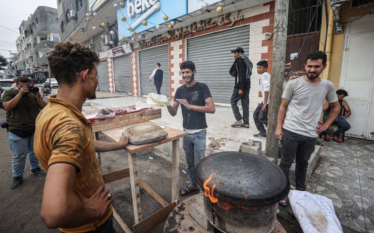 “Gazze’ye yakıt girmezse, fırınlar ekmek üretemeyecek”