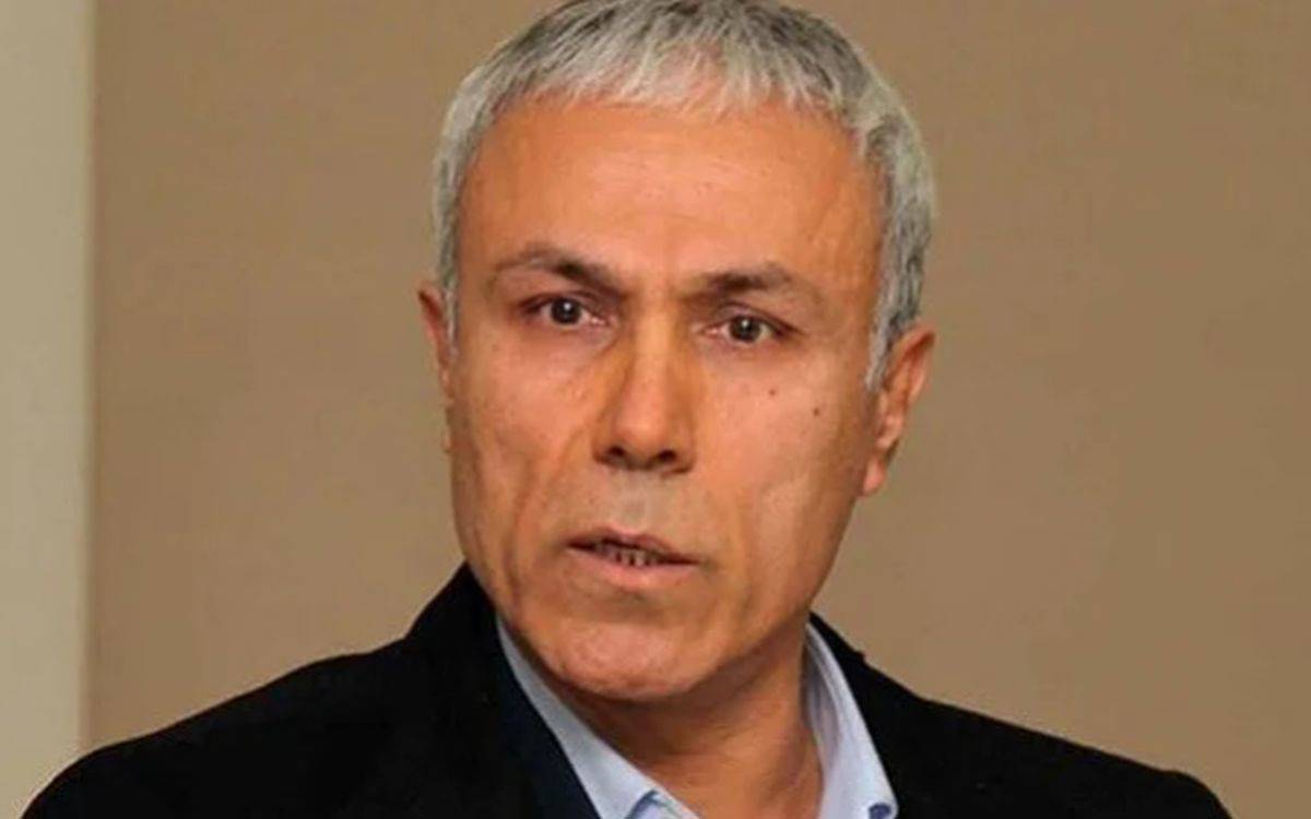 Mehmet Ali Ağca who shot Pope John Paul II standing trial for robbery