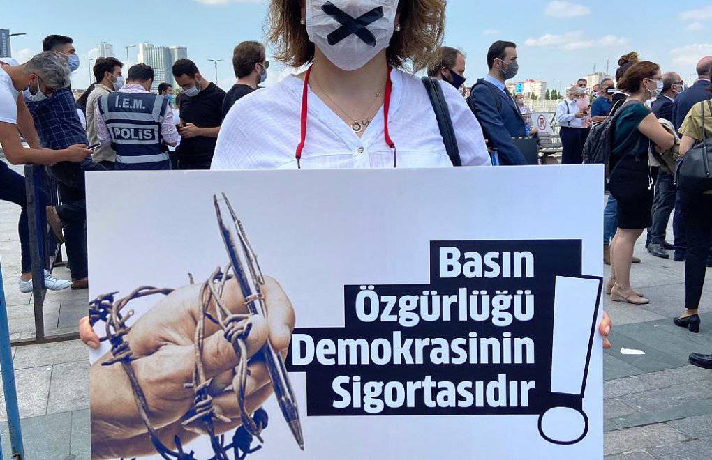 PEN Norveç’ten: Türkiye’de gazeteciler ‘hedef göstermek’ ile yargılanıyor