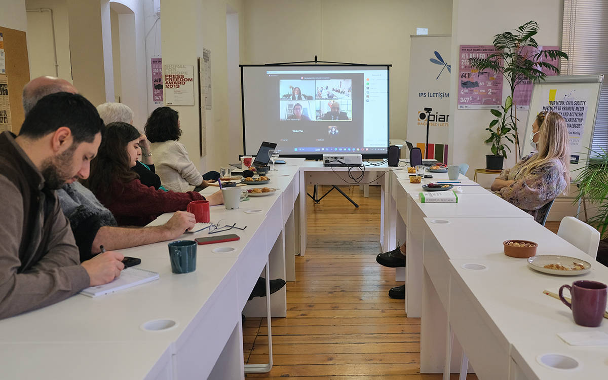 Media Literacy Roundtable Meeting held at bianet