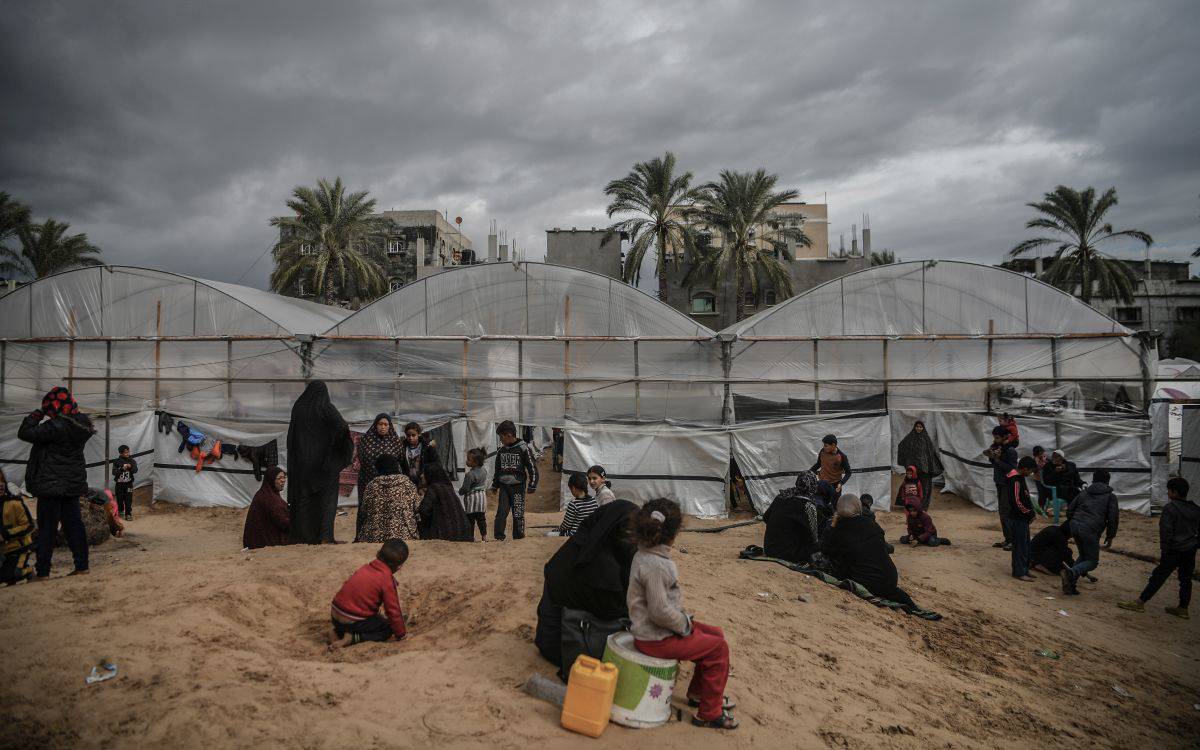 “Gazzeli hamile kadınlar, derme çatma çadırlarda doğum yapıyor”