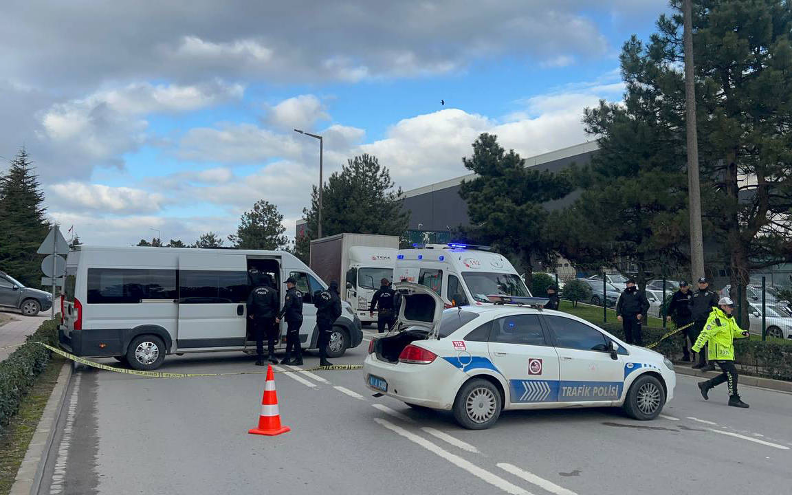Armed individual takes 7 people hostage at the P&G factory in Gebze