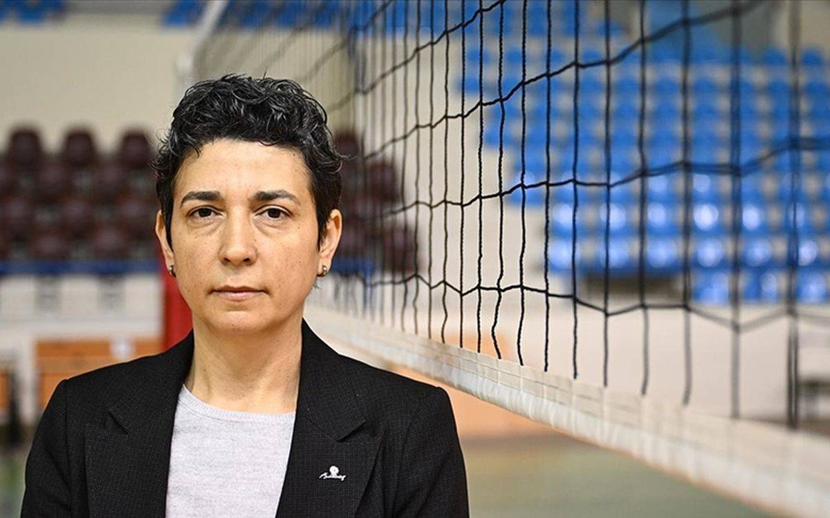 Volleyball referee Özbar to represent Turkey at Paris 2024 Olympic Games