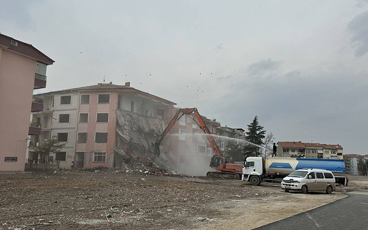 Report from İstanbul Municipality's Planning Agency on TOKİ housing projects