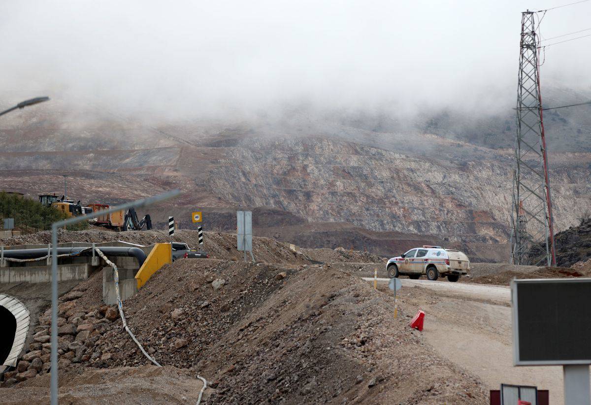 Gold mine disaster: Canadian executive of the company also detained