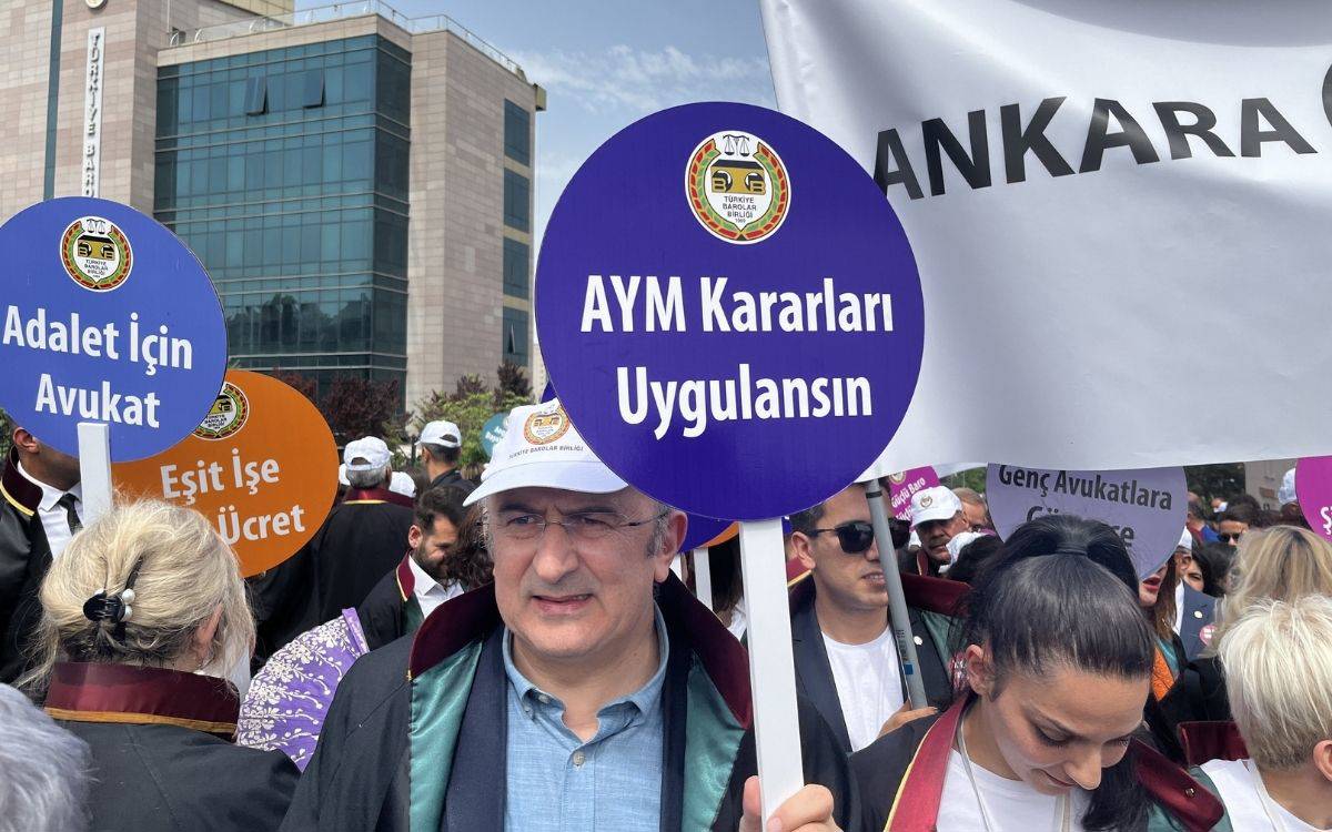 Avukatlar Ankara'dan seslendi: Yoksullaşan avukat değil adalettir
