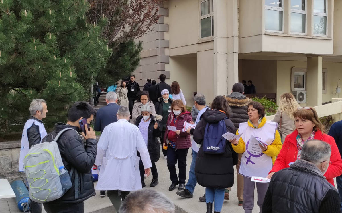 Constitutional Court vindicates academic disciplined for distributing leaflet