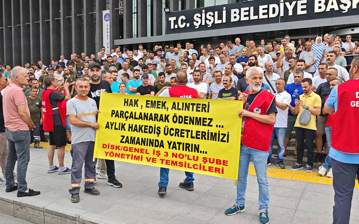 Şişli Belediyesi işçilerinden 'ücret' eylemi