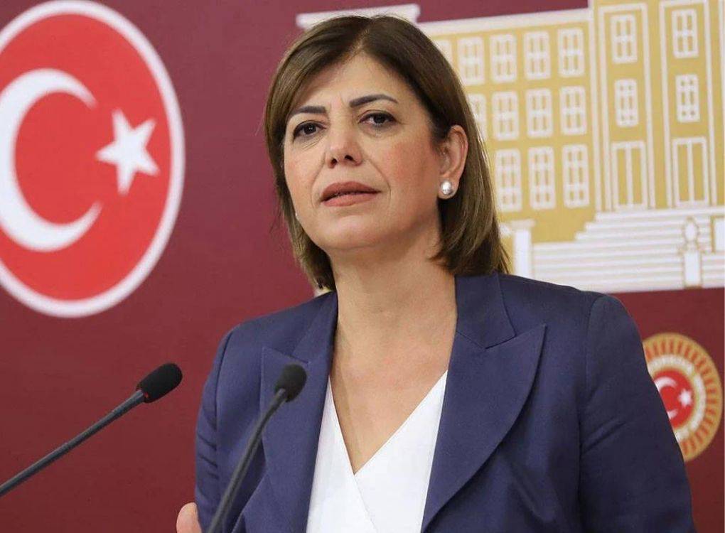 Meral Danış Beştaş’tan AKP’li kadın vekillere “soyadı düzenlemesi” çağrısı