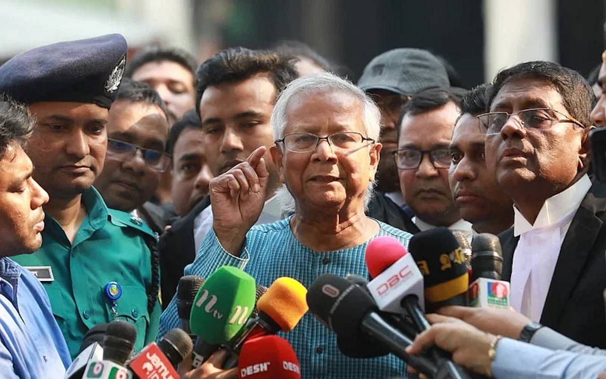 Bangladeş'te öğrenciler geçiş sürecini Muhammed Yunus'un yönetmesini istedi